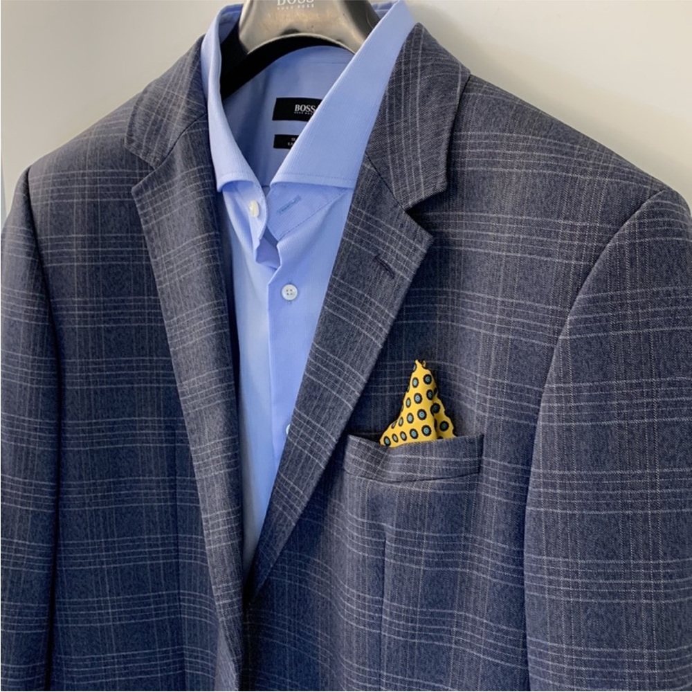 Hugo Boss Sports Jacket Size 46R US, 56R IT. Very Good Condition.